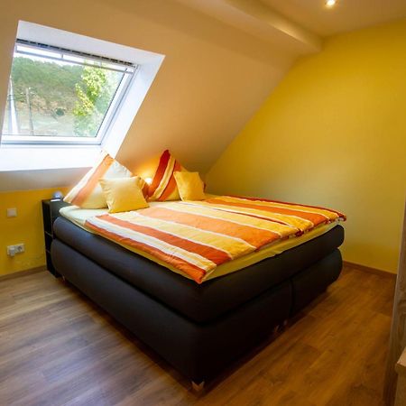 Ferienwohnung Alexander Трабен-Трарбах Екстериор снимка